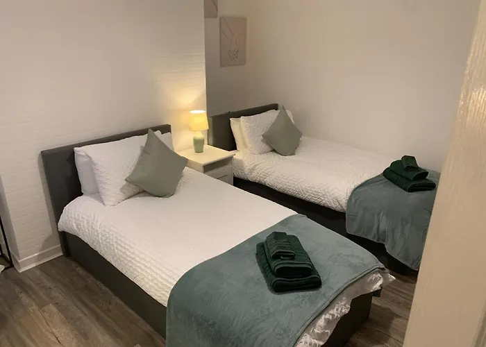 Well-equipped * Manchester