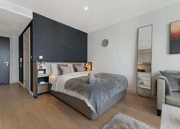 Stylish In Citysuites Apartamento