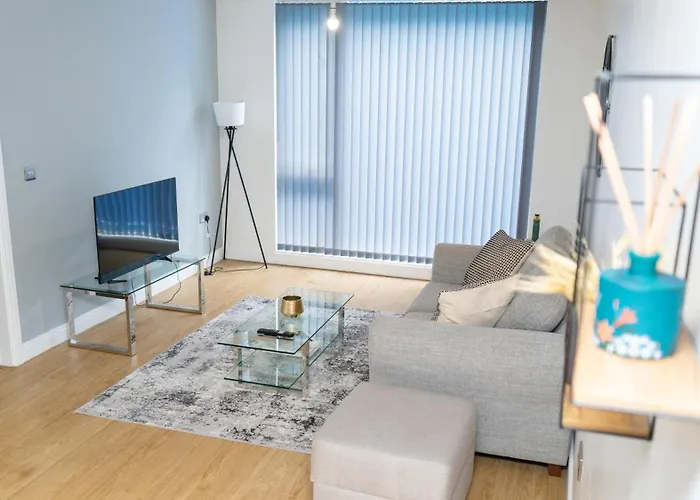 Elegant 1-bed By Victoria Stn & Ao Arena-sleeps 4 Mánchester