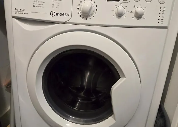 Elegant 2bd & 2ba Centre Luxury With View Daire *