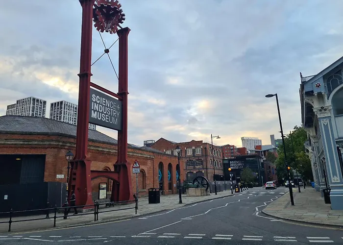 Elegant 2bd & 2ba Centre Luxury With View Mánchester