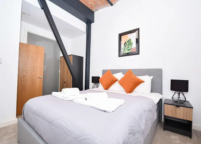 Beautiful 2 Bed Near Etihad Manchester