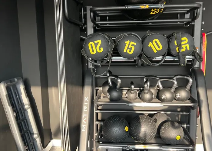 Tj Luxe Salford Manchester