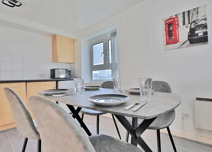 View - Free Parking - Sleeps 6 - Near Centre - By Nmb 公寓 *