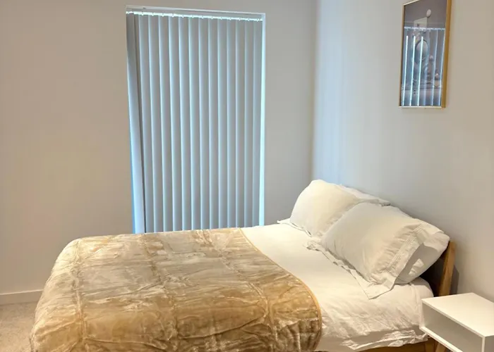 Cosy Two Bedroom In 맨체스터