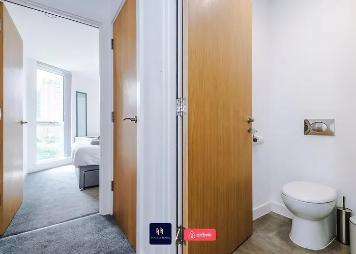 Lejlighed Elegant 1br In Salford, Balcony, Wifi, Kitchen *