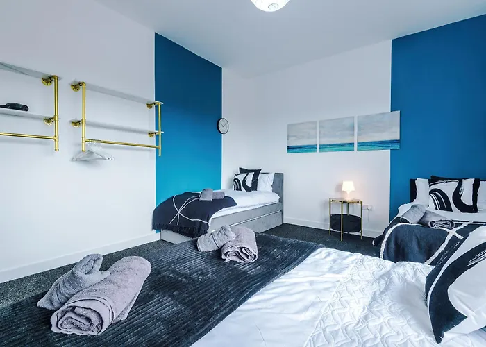 Large Salford -free Parking *