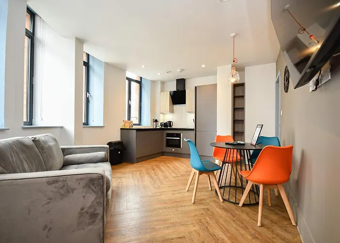 아파트 Spacious 2bed Flat W Security