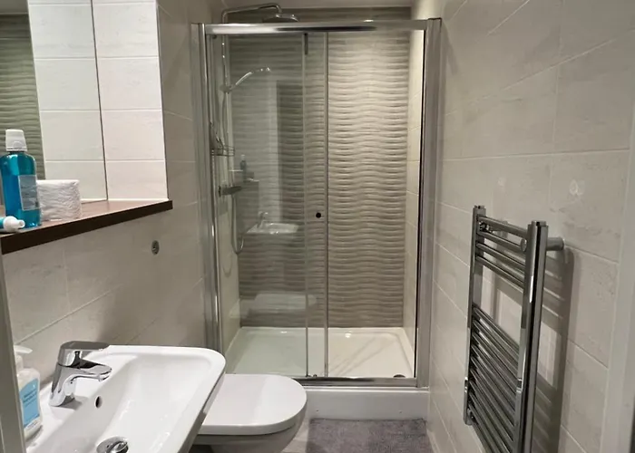 Ficus Hill Private Ensuite Room Pansiyon Manchester