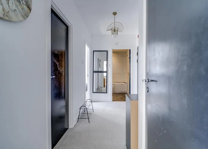 Opulent Skyline Apartment Manchester