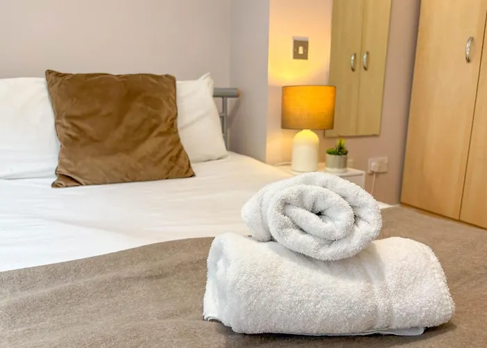 公寓 Spacious 2br 2ba Centre Sleeps 5