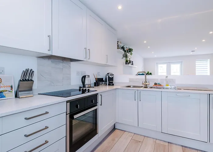 Spacious In Mcr - Free Parking, Ps5 & Superfast Wifi *