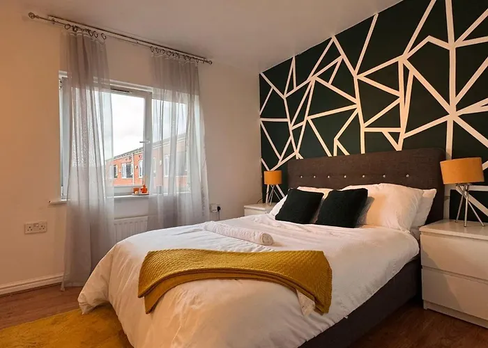 Stylish 4bd Townhouse - Centre - O2 Apollo * Manchester