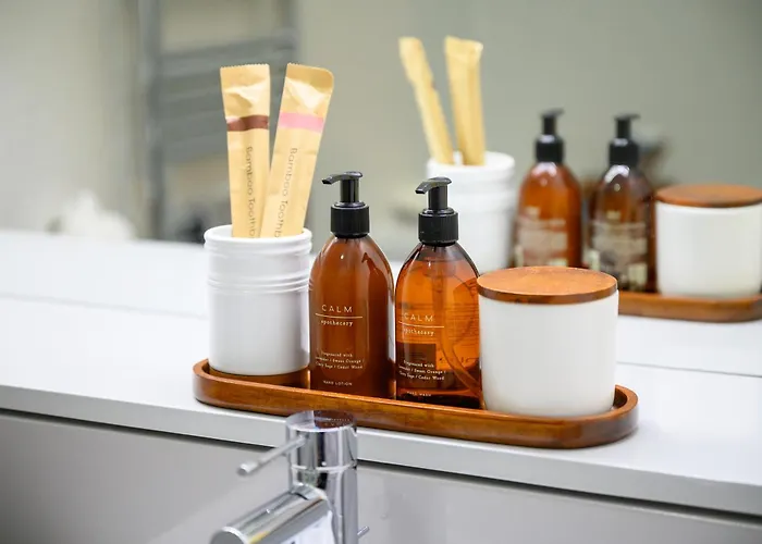 Cityscape Mcr Townhouse - Free Parking & Garden Vakantiehuis *