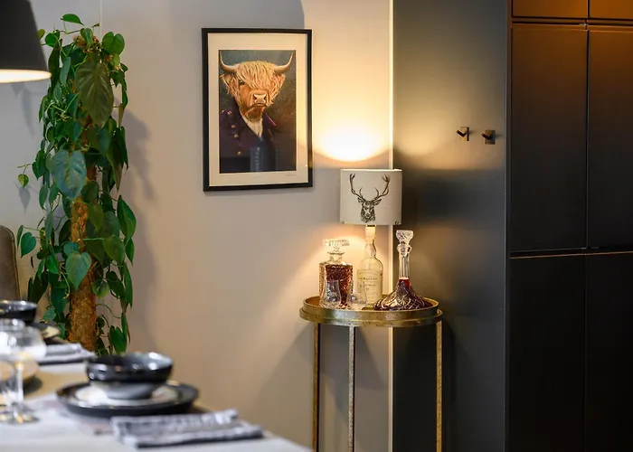 Vakantiehuis Cityscape Mcr Townhouse - Free Parking & Garden Manchester