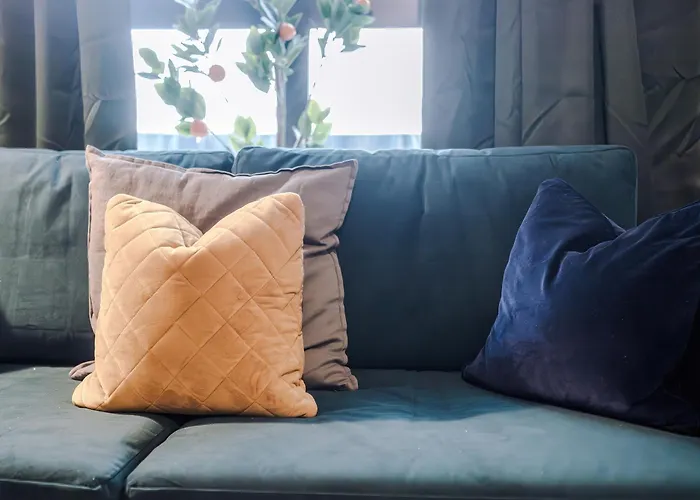 펜션 Big Mcr 5-bedroom Contractor House Sleeps 8 With Parking By Purestay 맨체스터