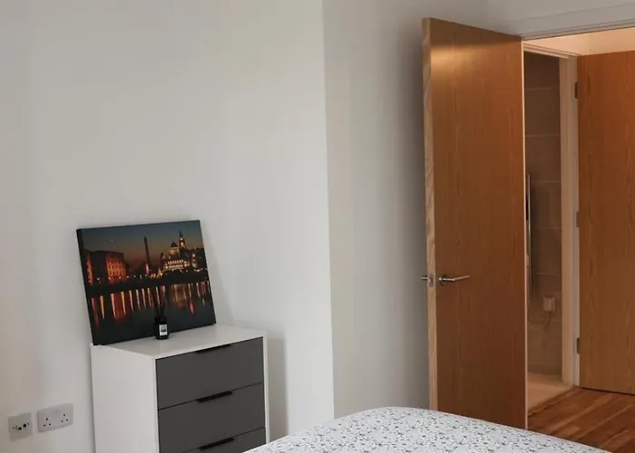 Lägenhet Luxury 2 Bed 13th Floor View Of Old Trafford *