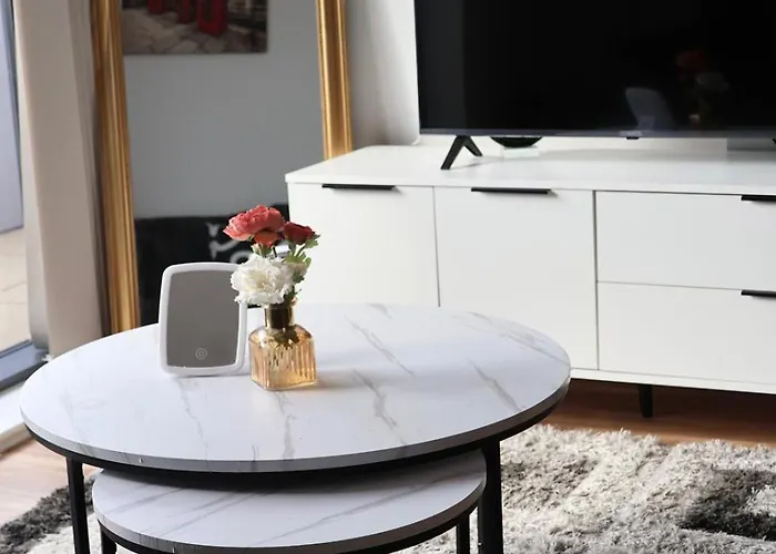 Luxury 2 Bed 13th Floor View Of Old Trafford Lägenhet Manchester