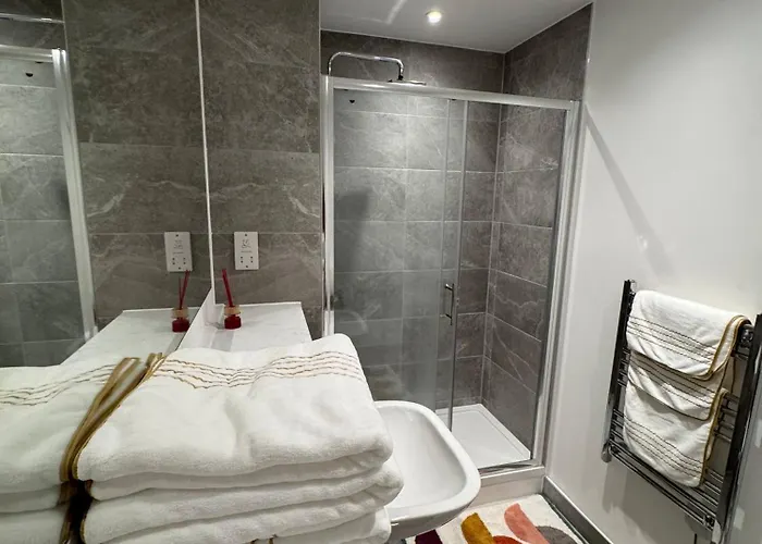 Exquisite Riverview 2bedroom Flat In Manchester. *