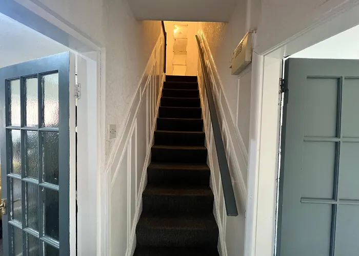 Budget Spacious 3 Bed In Сasa de vacaciones *