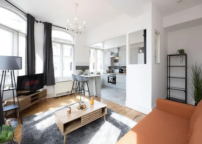 Lägenhet Sleeps 6 Stunning 2 Bed By Superhost