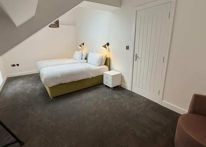 Kehoe's Penthouse Near Etihad Stadium & Coop Live Arena Sleeps 4 Apartment Manchester