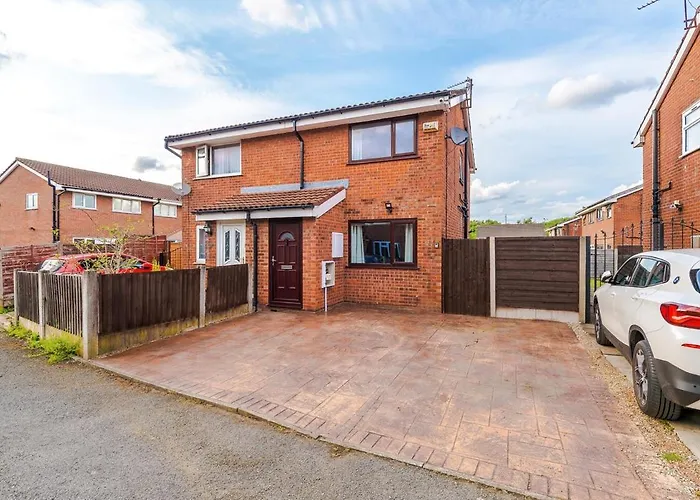 Tatil Evi New! 2br With Parking, Near Manchester