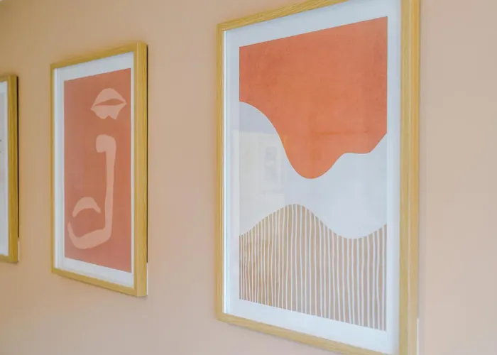 別荘 Modern 3 Bedroom - Driveway Parking For 2 Vehicles, Close To Centre