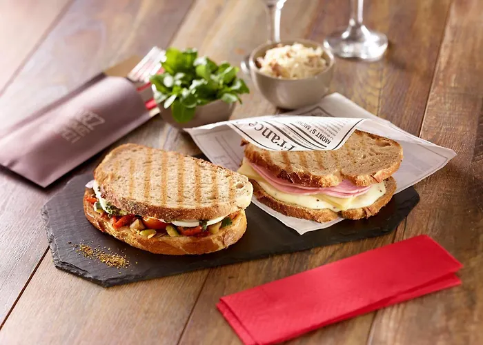 Ibis Centre Princess Street Hotel 3*