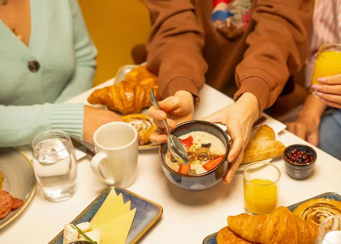 Maldron Centre Hotel 4*