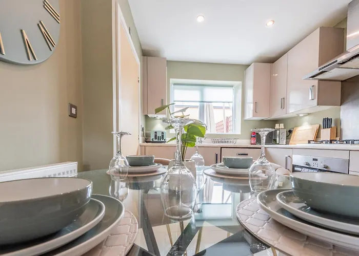 Modern House 2 Bedroom 5 Beds Сasa de vacaciones