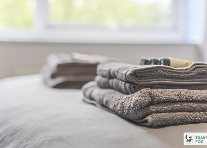 Centre House Etihad And Parking *