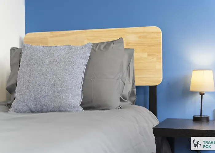 Centre House Etihad And Parking