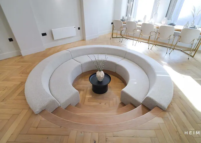 Daire Blanco At The Heim *