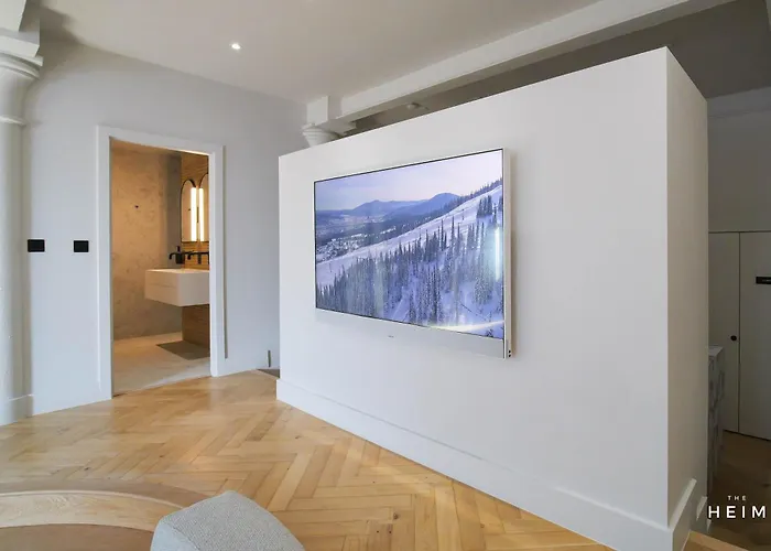 Daire Blanco At The Heim Manchester