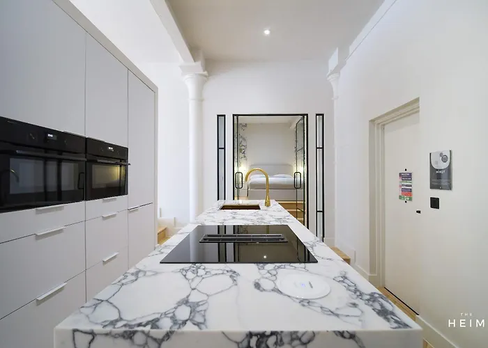 Daire Blanco At The Heim *