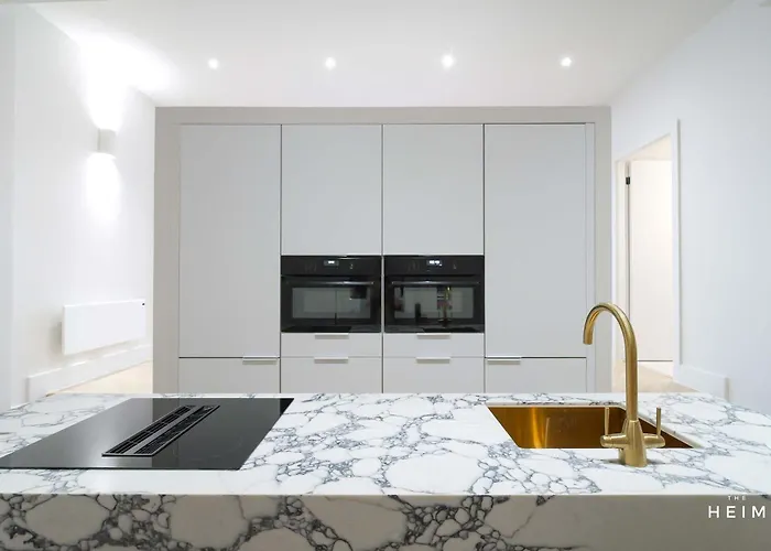 Blanco At The Heim Daire