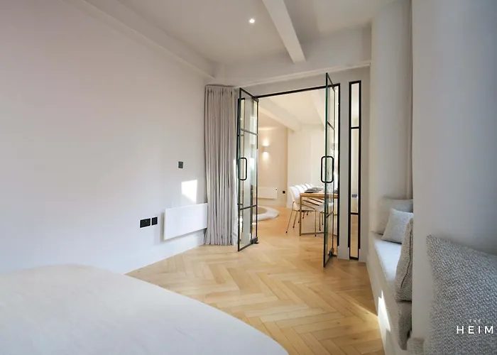 Blanco At The Heim Daire