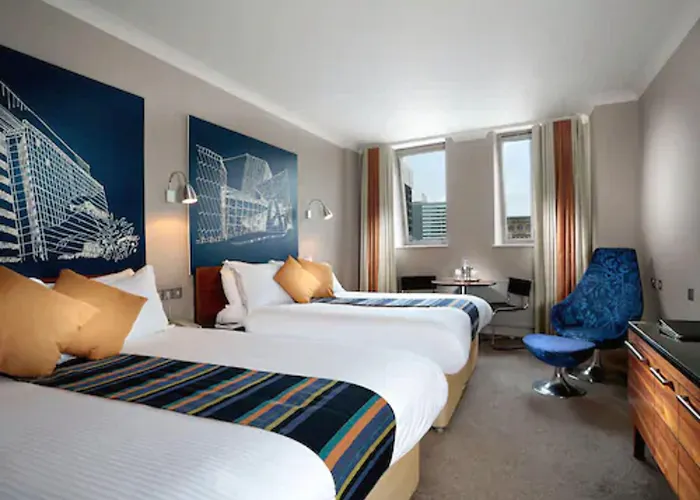 Ξενοδοχείο The Townhouse 4*