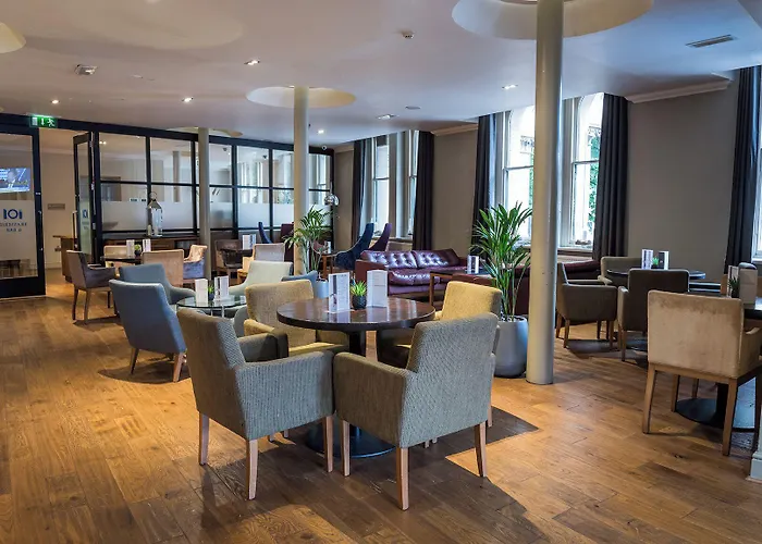 Hotel The Townhouse 4*