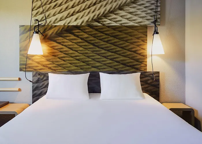 Ibis Centre Princess Street Manchester