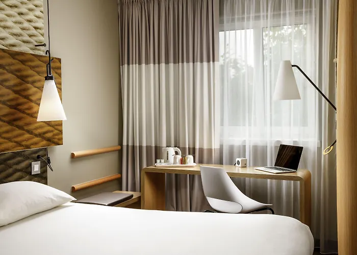 Ibis Centre Princess Street Manchester