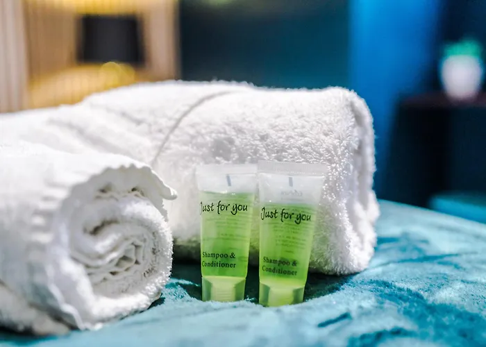 Feriehus Stunning 5bed 3bath House, Parking,