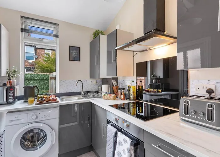 Stylish 3-bedroom 14mins To Co-op Live Arena Dom wakacyjny *