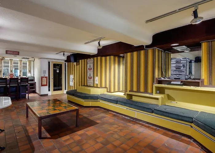 Beautiful 'mayfield' With Private Pool! Feriehus *