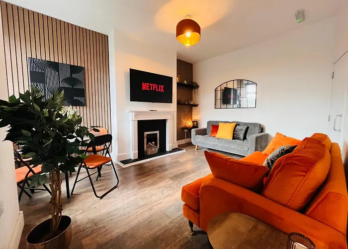 Stylish 5br 5ba In Salford Street Parking Mánchester