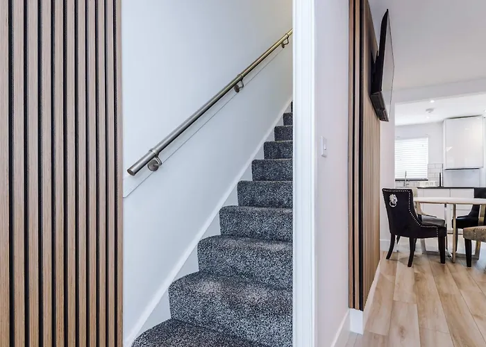 Tatil Evi Minutes To The Coop Live Arena & Etihad Stadium - Free Parking W Ev Charger