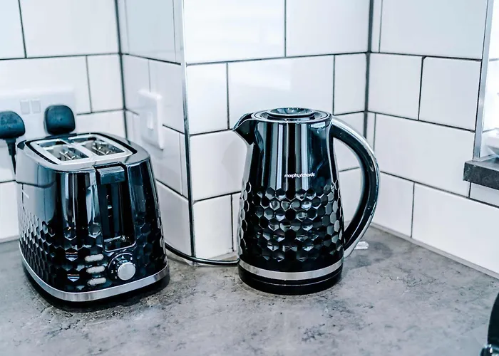 Minutes To The Coop Live Arena & Etihad Stadium - Free Parking W Ev Charger *