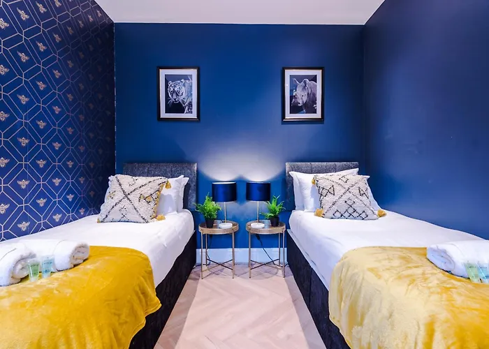 Stunning 5bed 3bath House, Parking, Feriehus Manchester