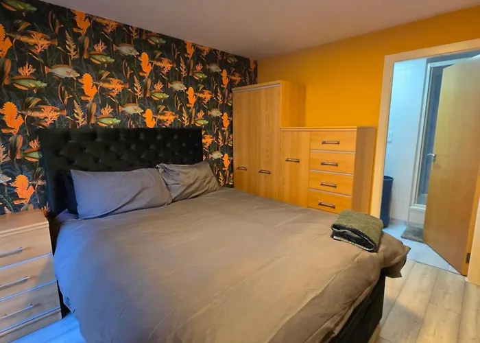 2 Bedroom Centre * マンチェスター